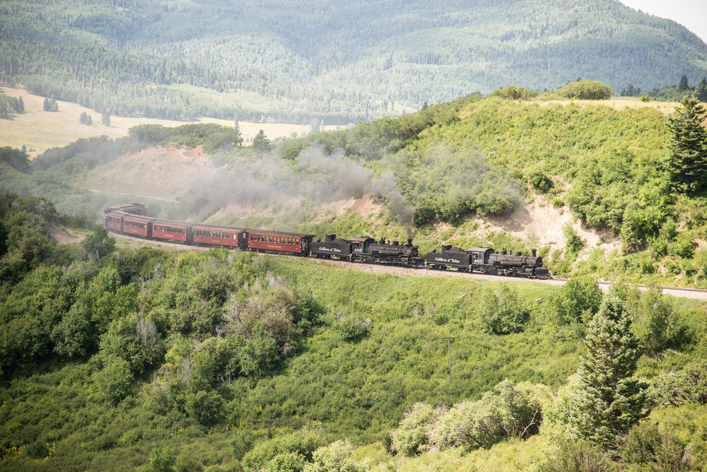 26 Train 216 continues around the S curves as it is approaching Cresco.jpg