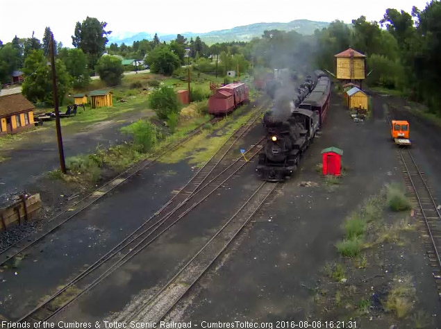 8.8.16 484 brings train 215 into Chama yard.jpg