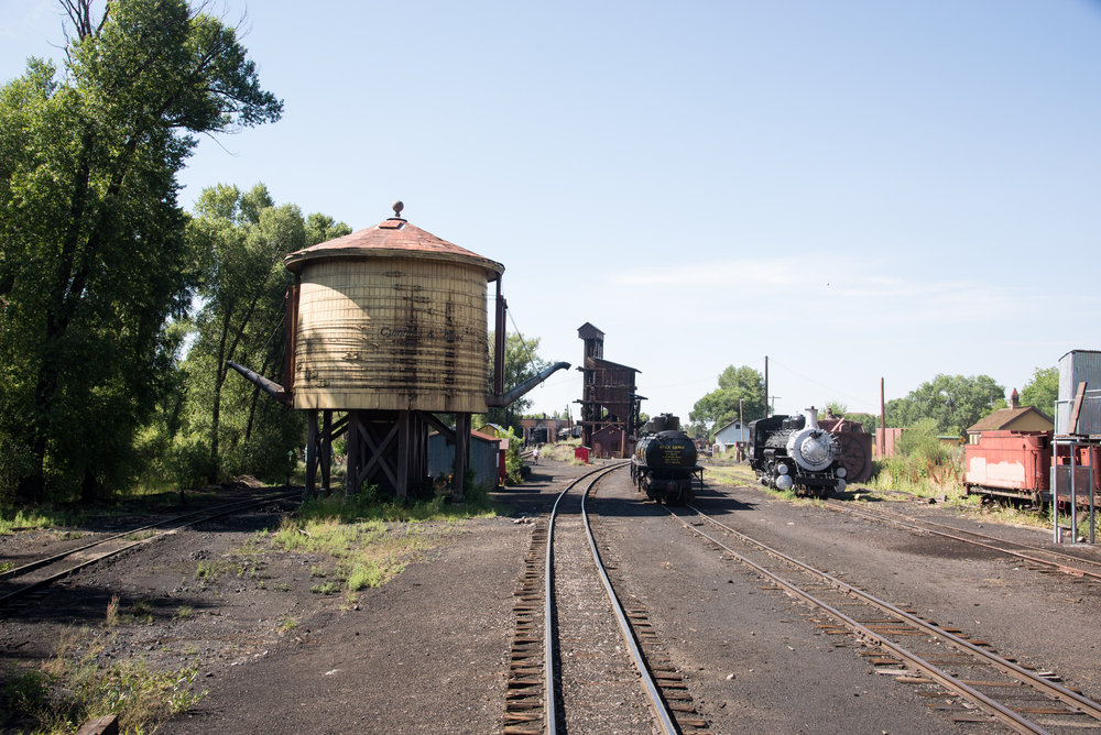 6 Looking back from the Colorado's platform as the train leave the yard.jpg