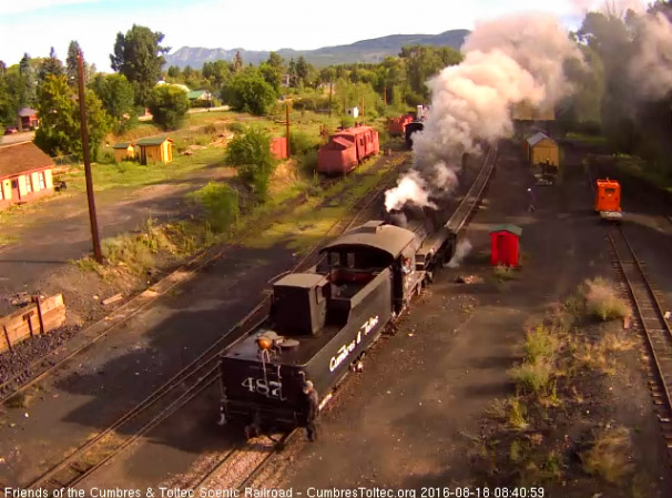 8.18.16 487 backs down the main to get to the coal dock lead switch.jpg