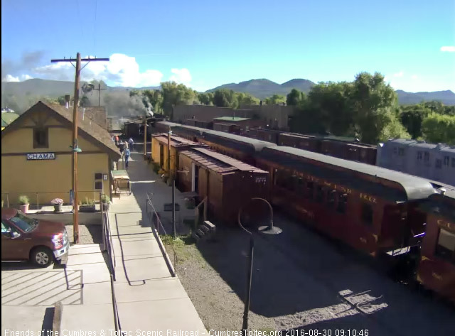 8.30.16 487 is on train 216 with the extra coach.jpg