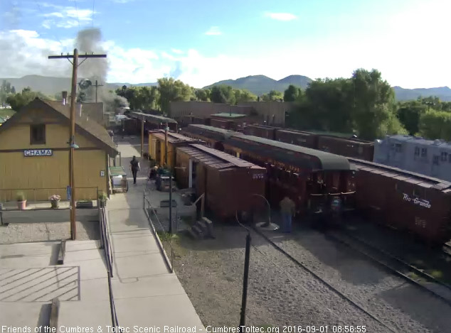 9.1.16 Train 216 is now in loadiing position.jpg