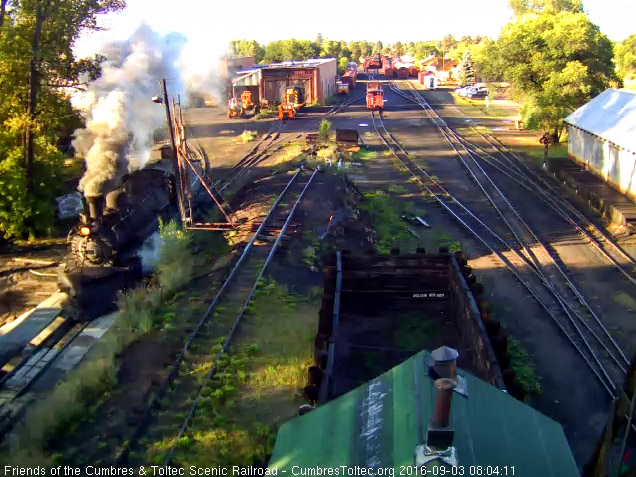 9.3.16 489 comes out to the pit to begin its day.jpg