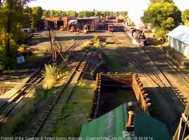 9.6.16 489 moves into the lead that will get it to the coal dock.jpg
