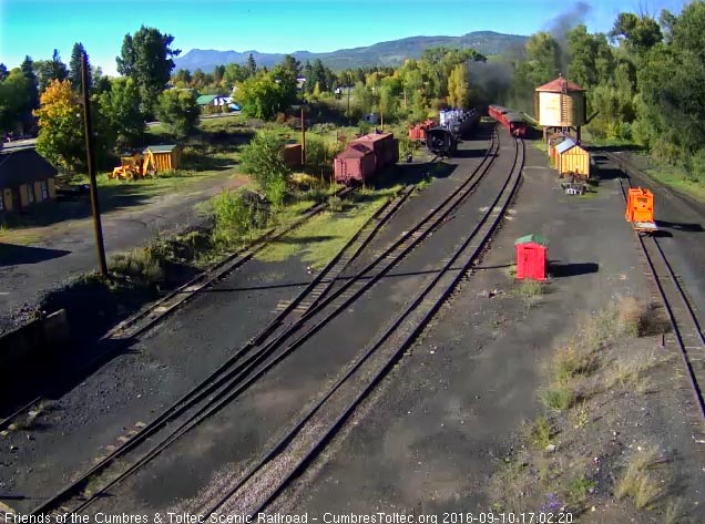 9.10.16 226 is clearing Chama yard.jpg