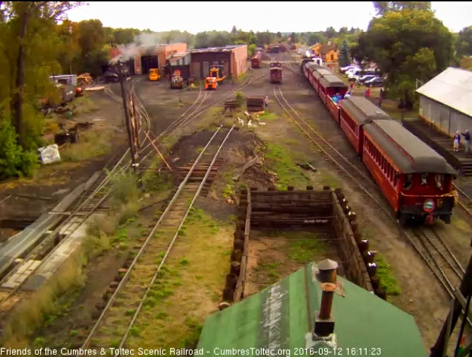 9.12.16 Only the trainman is on the platform of the Colorado.jpg