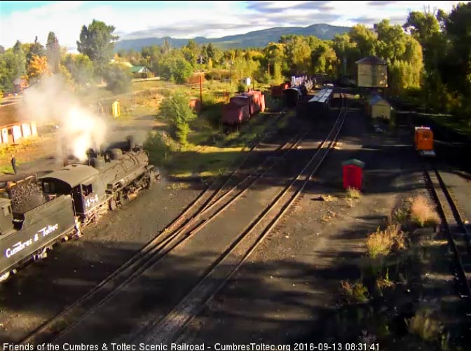 9.13.16 The 484 gets its bunker topped off as 487 moves toward the end of the yar.jpg
