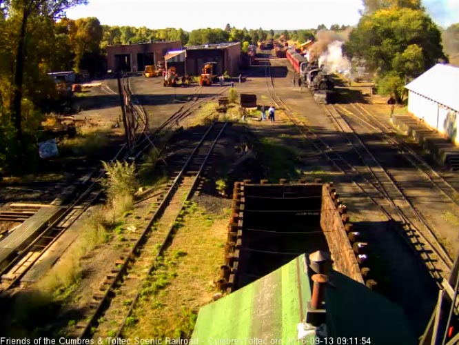 9.13.16 487 has now coupled to the train.jpg