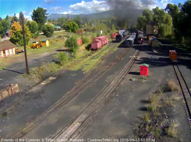 9.13.16 Train 216 exits Chama yard.jpg