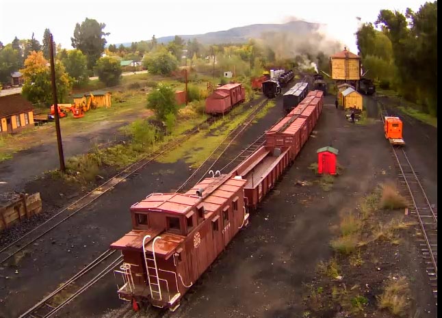 9.14.16 Looks like the students have swapped the tank cars for a stock car.jpg