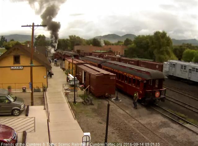 9.14.16 Train 216 has moved into loading position.jpg