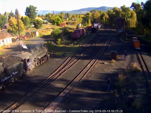 9.18.16 487 gets its bunker topped off after its run last night.jpg