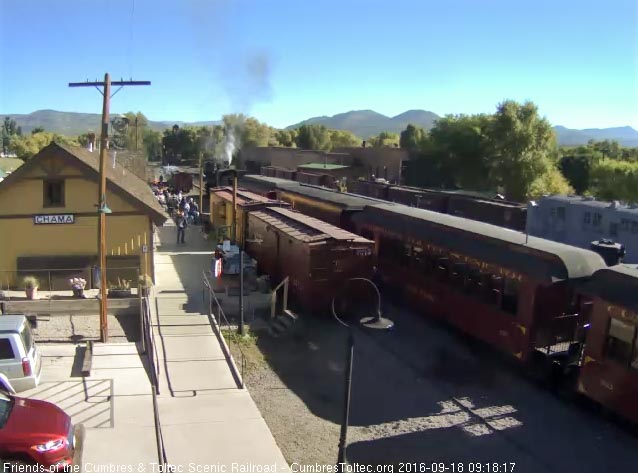 9.18.16 Switching done, 487 is now coupled to train 216.jpg