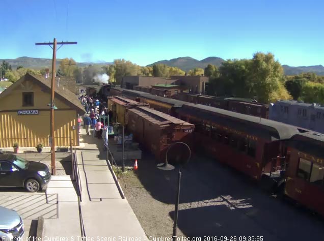9.26.16 489 has now coupled onto the 8 car 216.jpg