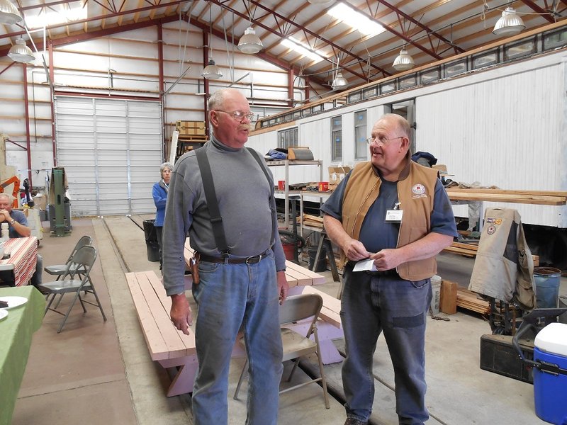 Fuzzy Anstine is awarded his 10-year pin by PC Chair John Engs.jpg