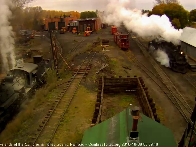 10.9.16 489 now pulls into the coal lead and 484 is still at the pit.jpg