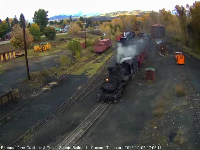 10.9.16 463 brings a 10 car 215 into Chama.jpg