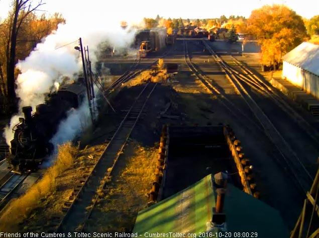 10.20.16 484 has moved out to the pit to begin its morning preparations.jpg