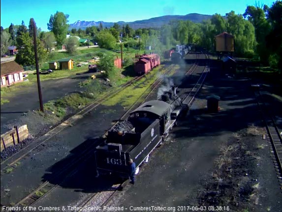 6-3-17 463 backs down the main toward the coal dock lead.jpg