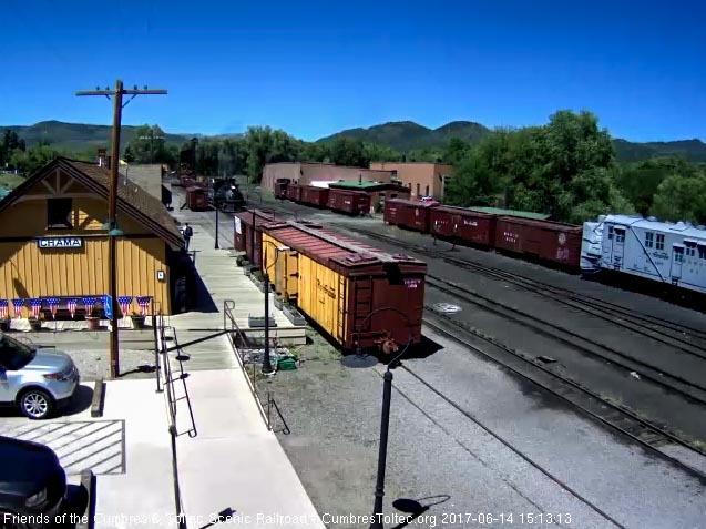 6-14-17 Approaching the depot.jpg
