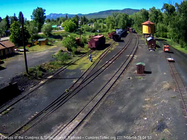 6-14-17 484 brings a 7 car train 215 into Chama.jpg