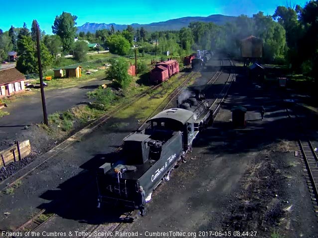 6-15-17 484 backs down the main headed to the coal dock.jpg