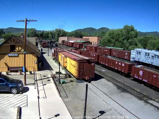 6-15-17 Approaching the depot.jpg