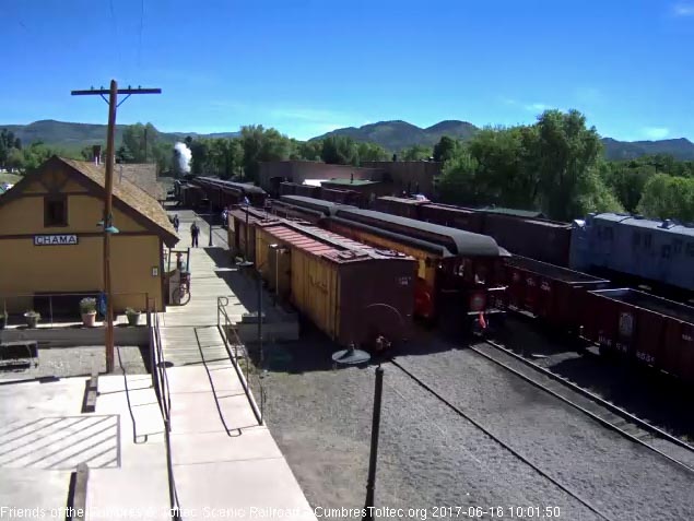 6-16-17 Train 216 departs from the Chama depot.jpg