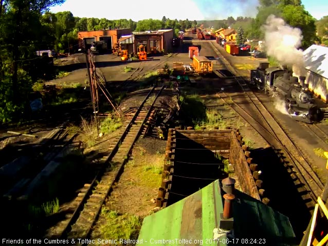 6-17-17 489 pulls ahead toward the dock.jpg