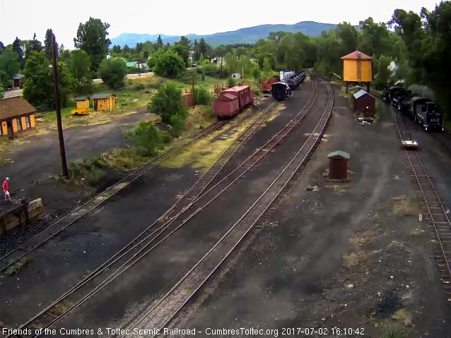 7-2-17 488 continues toward the tank towing 484.jpg