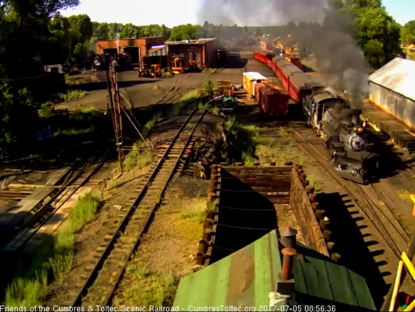 7-5-17 Now comes back out with the normal 7 car train.jpg