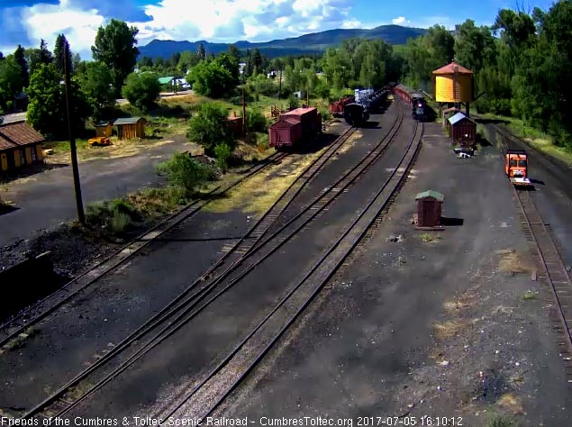 7-5-17 The 463 brings a 9 car train 215 into Chama.jpg