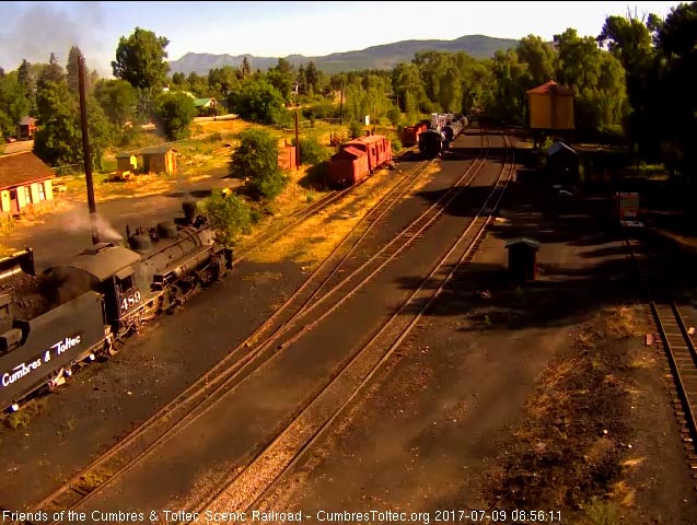 7-9-17 The 489 gets coal added to its bunker.jpg