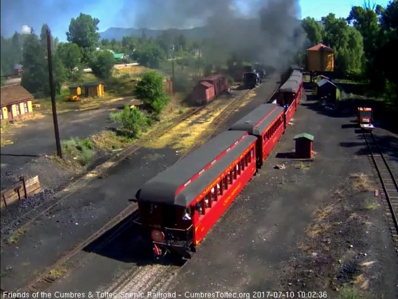 7-10-17 The parlor New Mexico brings up the rear of this mornings train.jpg