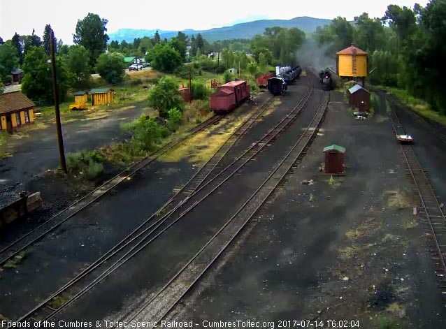 7-14-17 The 487 brings a 7 car train 215 into Chama.jpg