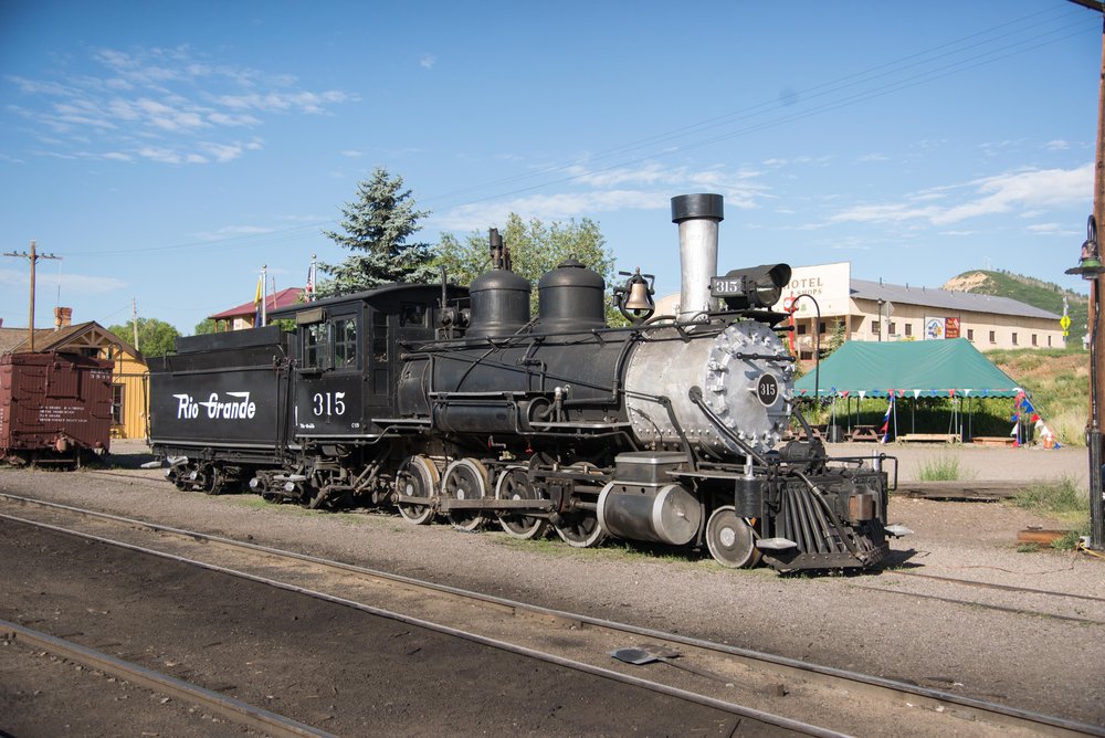 2 C18 315 is on display in Chama, NM until its next runs.jpg
