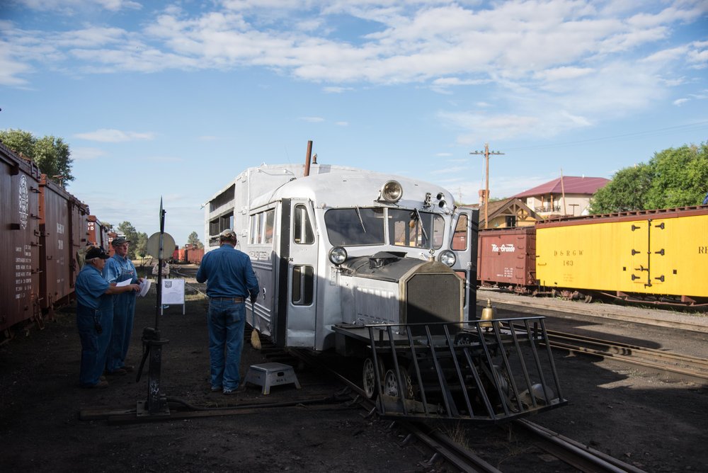 2 The goose crew are working to get it ready for departure.jpg