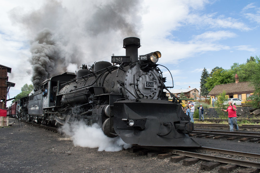 4 489 leads the double headed 216 out of Chama.jpg