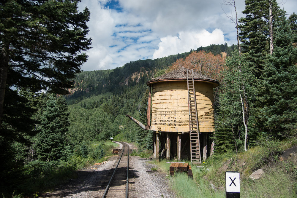 13 The water tank at Cresco as we pass.jpg