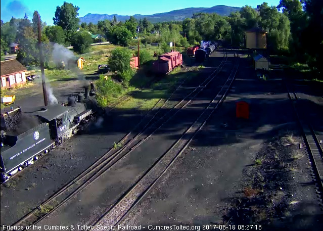 8-16-17 The loader adds coal to the bunker of 463.jpg