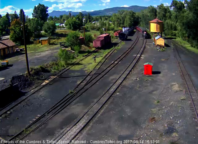 8-16-17 489 brings the 7 car train 215 into Chama.jpg