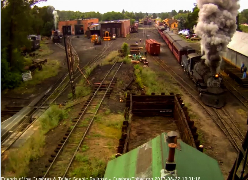 8-22-17 The 487 shows nice smoke as it passes the wood shop.jpg