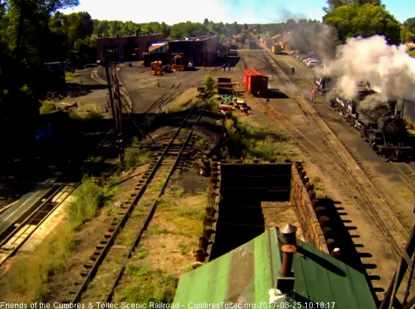 8-25-17 488 now comes forward with 315 as it heads to the coal dock.jpg