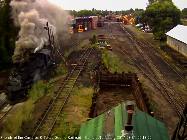 9-1-17 The 489 comes up to the pit for a fire cleaning.jpg