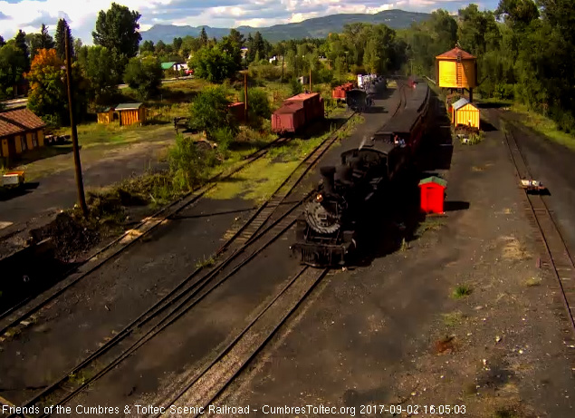 9-2-17 The 488 comes up to the tipple.jpg
