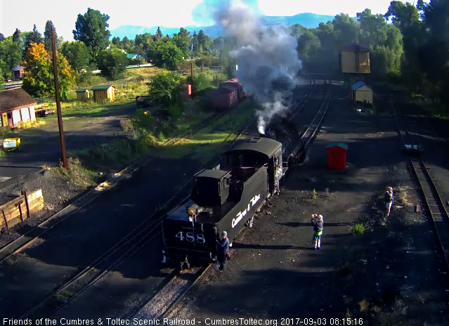 9-3-17 488 backs down the main toward the lead to the coal dock.jpg