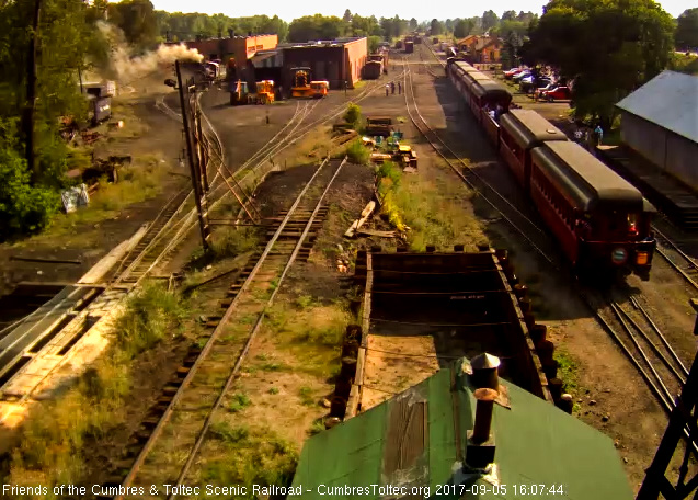 9-5-17 The parlor Colorado brings up the markers on this train.jpg