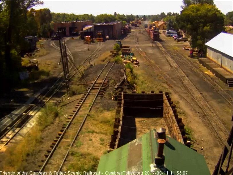 9-11-17 The train passes the depot on its way to the wye.jpg