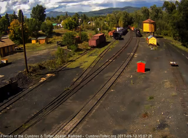 9-13-17 488 comes into Chama yard with the student train.jpg