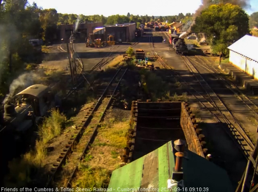 9-16-17 The 488 has gone into south yard and retreived an extra coach while 463 is at the pit for its morning work.jpg